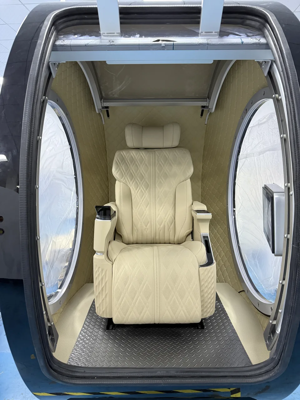 Cream seat inside VISTA